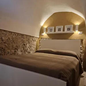  Apartamento Casa Agata E Santo Short Lets Italia